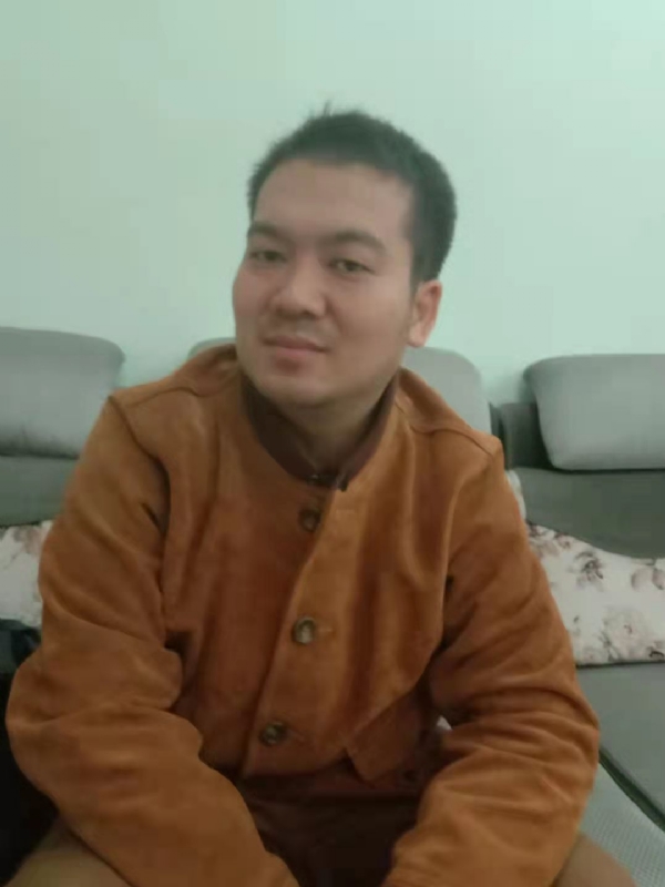 艺民的第一张照片--宜昌上门女婿服务网
